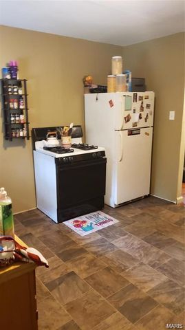 204 W 4th Street, Dixon, MO 65459