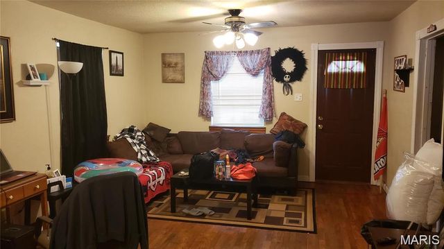 204 W 4th Street, Dixon, MO 65459