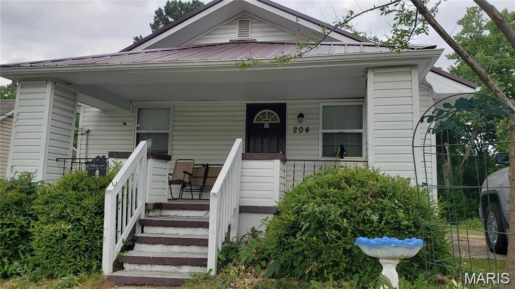 204 W 4th Street, Dixon, MO 65459