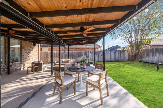 28123 Everett Knolls Drive, Katy, TX 77494