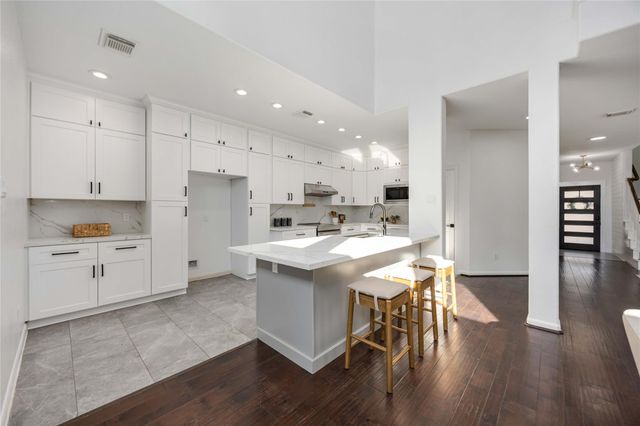 28123 Everett Knolls Drive, Katy, TX 77494