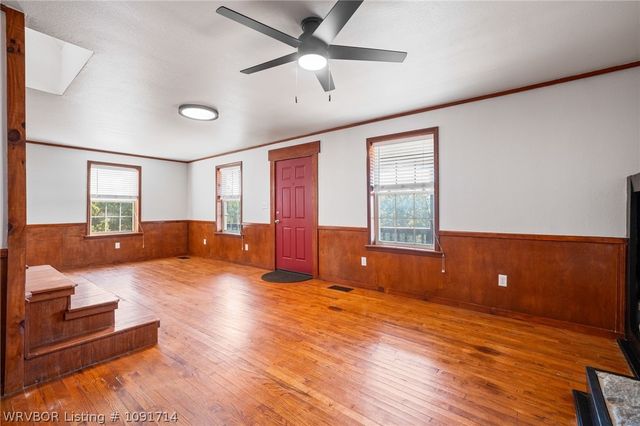 4518 Whitetail Pt, Van Buren, AR 72956