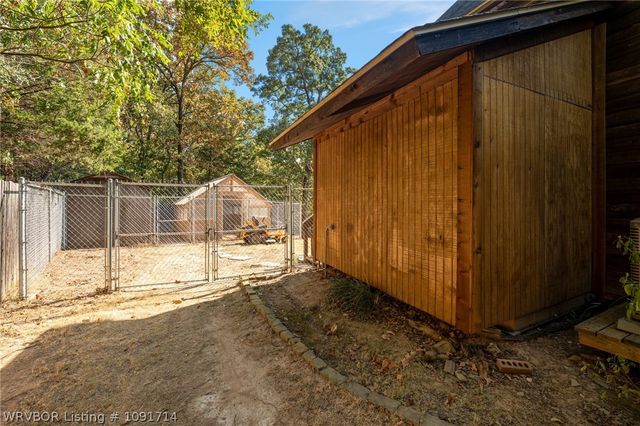 4518 Whitetail Pt, Van Buren, AR 72956