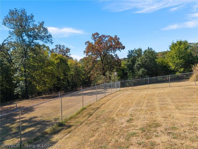 4518 Whitetail Pt, Van Buren, AR 72956