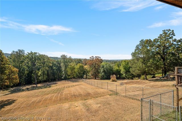 4518 Whitetail Pt, Van Buren, AR 72956