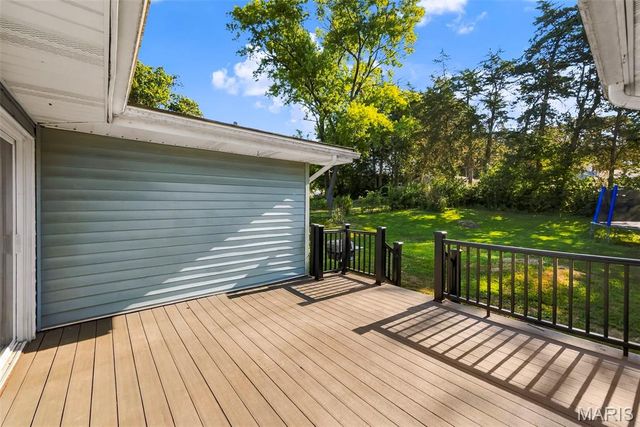 7 Valley Road, St Charles, MO 63303