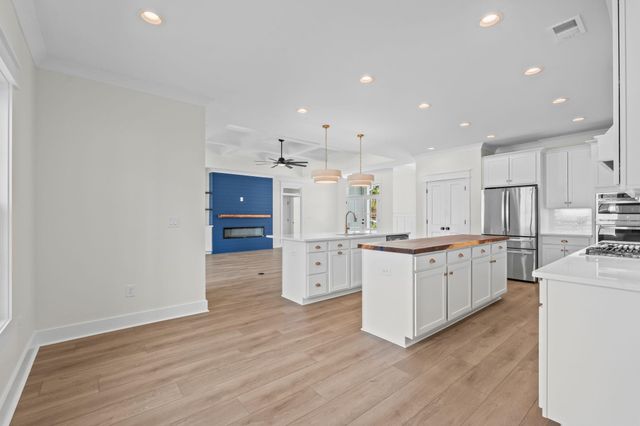 2836 McLeod Ln., Myrtle Beach, SC 29588