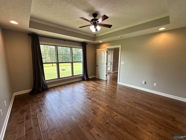 375 Creekside Circle, Gadsden, AL 35901