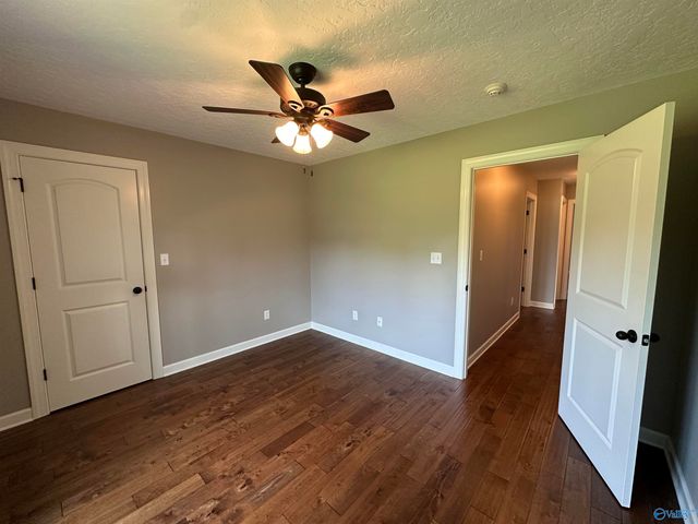 375 Creekside Circle, Gadsden, AL 35901