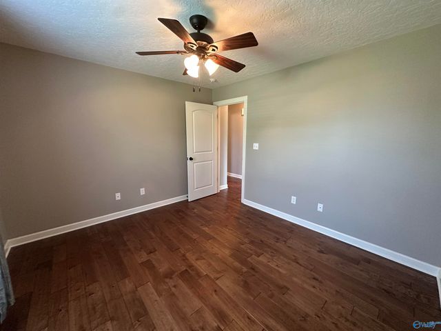 375 Creekside Circle, Gadsden, AL 35901