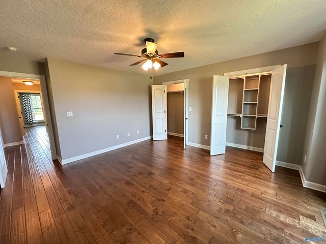 375 Creekside Circle, Gadsden, AL 35901