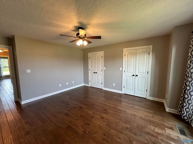 375 Creekside Circle, Gadsden, AL 35901