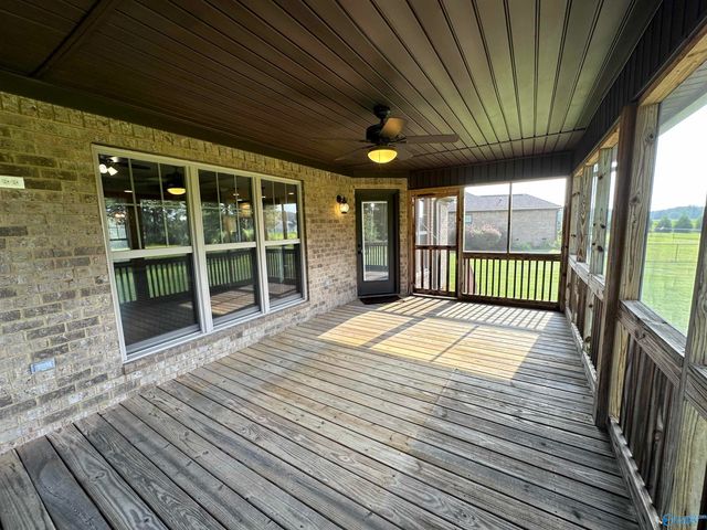 375 Creekside Circle, Gadsden, AL 35901
