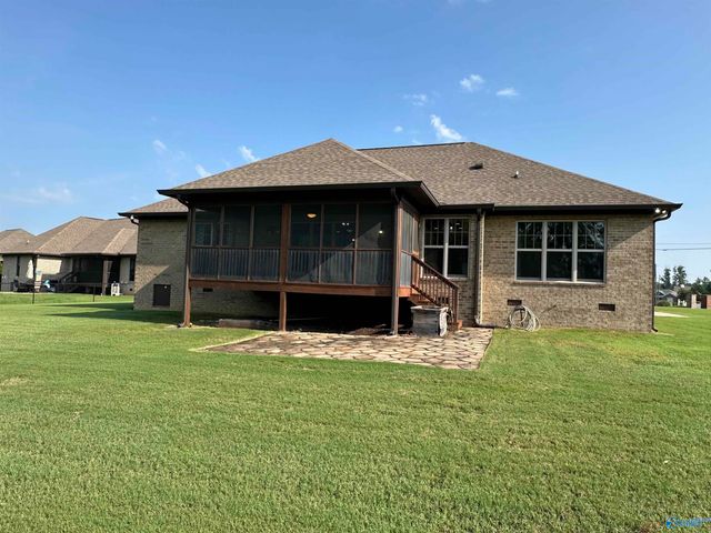 375 Creekside Circle, Gadsden, AL 35901