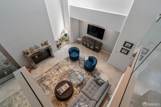 1150 Sacramento Street 101, San Francisco, CA 94108