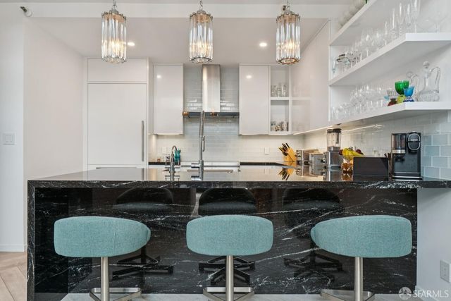1150 Sacramento Street 101, San Francisco, CA 94108