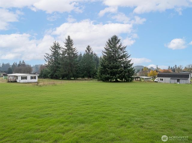 8826 183rd Avenue SW, Rochester, WA 98579