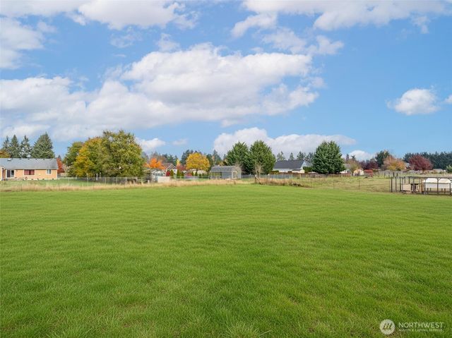 8826 183rd Avenue SW, Rochester, WA 98579