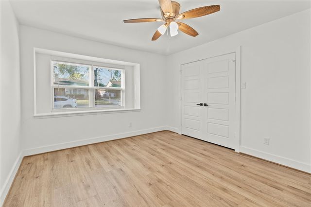 2114 Eaglerock Drive, Houston, TX 77080