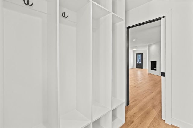 2114 Eaglerock Drive, Houston, TX 77080