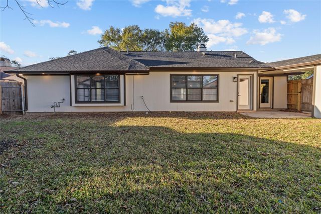 2114 Eaglerock Drive, Houston, TX 77080