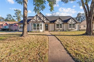 2114 Eaglerock Drive, Houston, TX 77080
