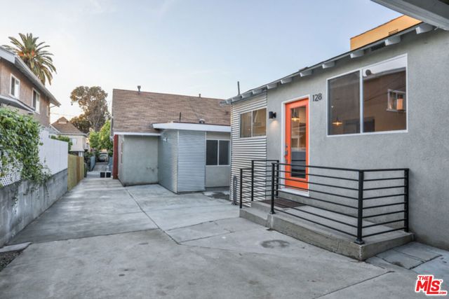 128 N BURLINGTON Avenue, Los Angeles, CA 90026