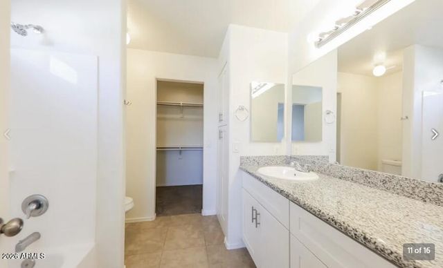 3215 W SALTER Drive, Phoenix, AZ 85027