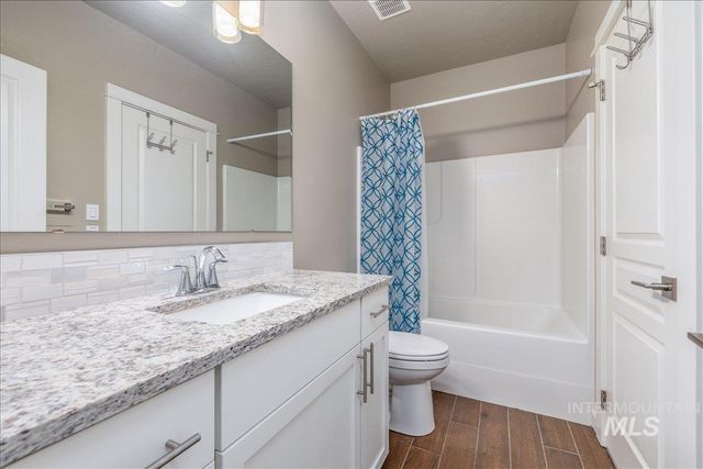 4476 N Glenrock Way, Meridian, ID 83646