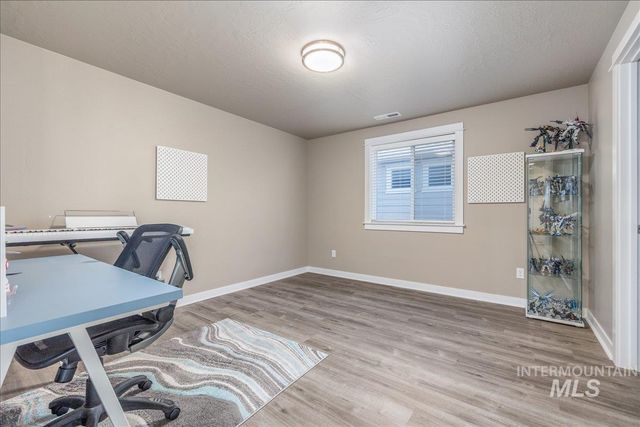 4476 N Glenrock Way, Meridian, ID 83646