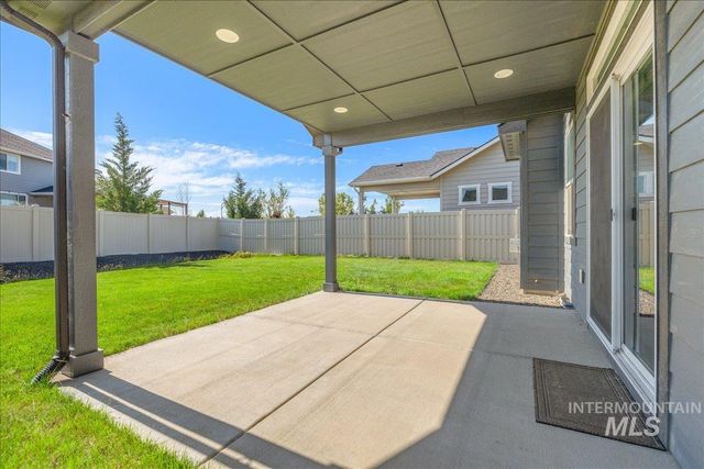 4476 N Glenrock Way, Meridian, ID 83646