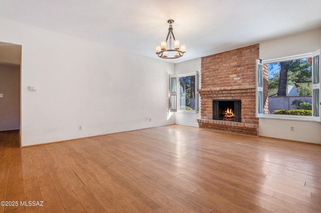 6290 E Paseo Tierra Alta, Tucson, AZ 85715