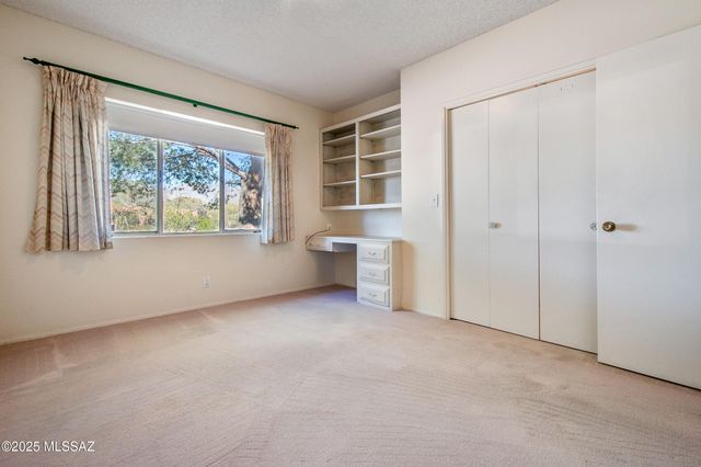 6290 E Paseo Tierra Alta, Tucson, AZ 85715