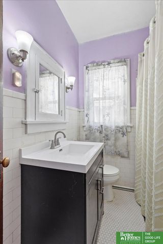 3710 S 24 Street, Omaha, NE 68107