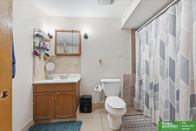 3710 S 24 Street, Omaha, NE 68107