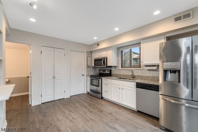 251 Gemini Drive, Hillsborough Twp., NJ 08844