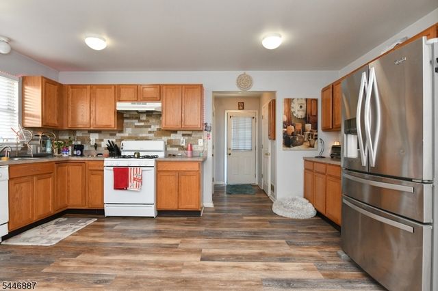 455 2nd Ave, Garwood Boro, NJ 07027