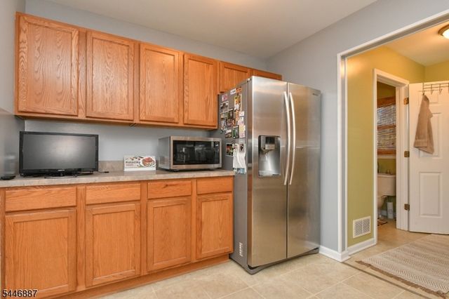 455 2nd Ave, Garwood Boro, NJ 07027