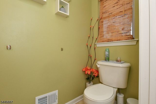 455 2nd Ave, Garwood Boro, NJ 07027