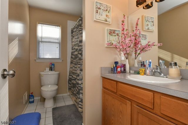 455 2nd Ave, Garwood Boro, NJ 07027