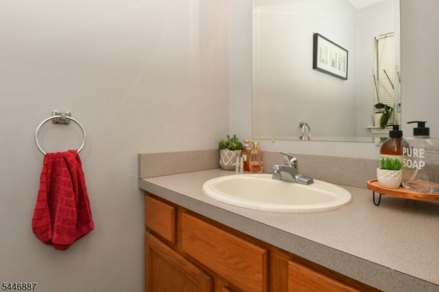 455 2nd Ave, Garwood Boro, NJ 07027