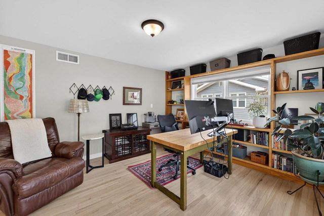 3309 Tally Ho Lane, Madison, WI 53705