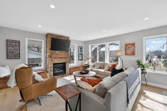 3309 Tally Ho Lane, Madison, WI 53705