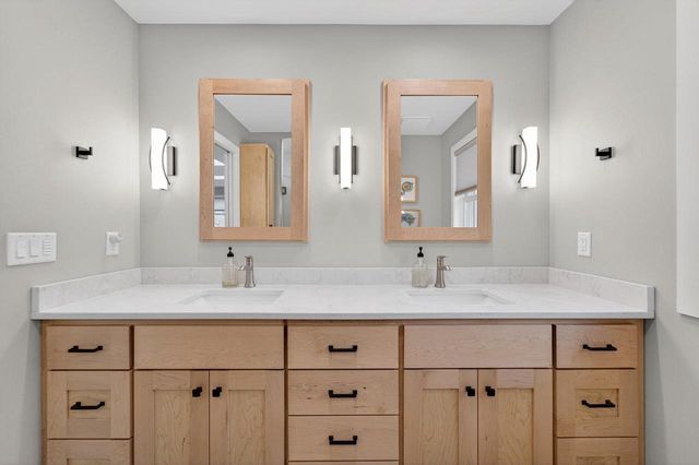 3309 Tally Ho Lane, Madison, WI 53705