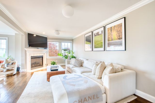 24 Harold Street E, Greenwich, CT 06807