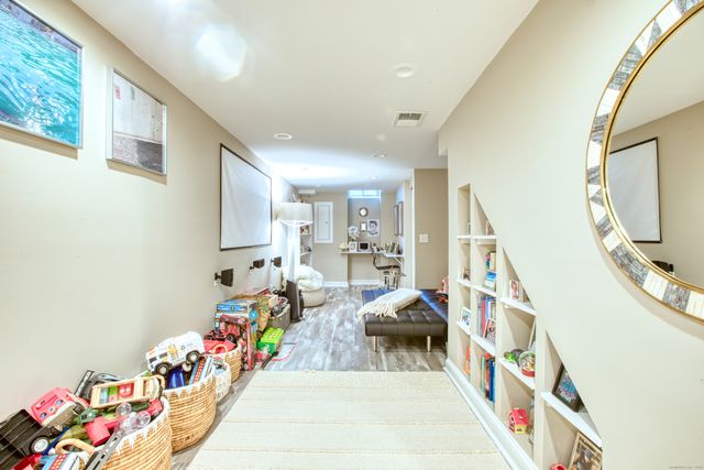 24 Harold Street E, Greenwich, CT 06807