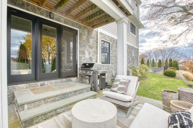 24 Harold Street E, Greenwich, CT 06807