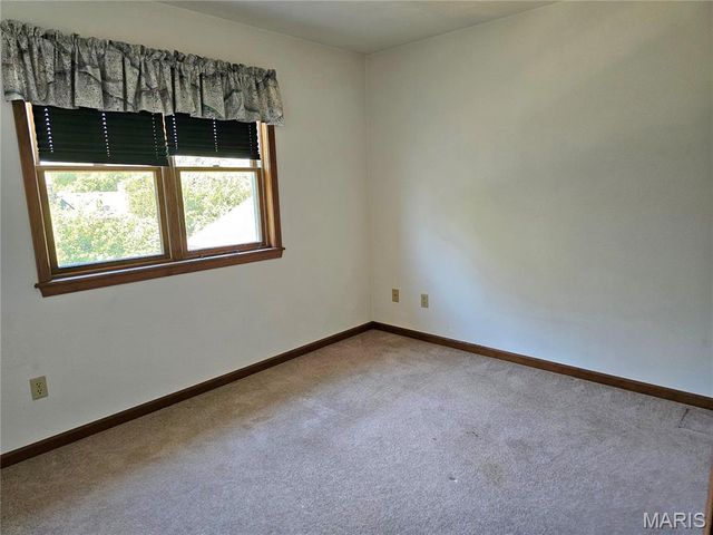 611 Brookstone Court, Freeburg, IL 62243