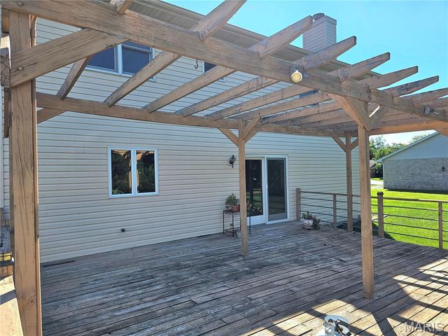 611 Brookstone Court, Freeburg, IL 62243