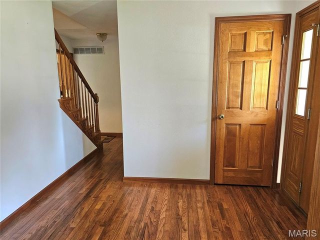 611 Brookstone Court, Freeburg, IL 62243